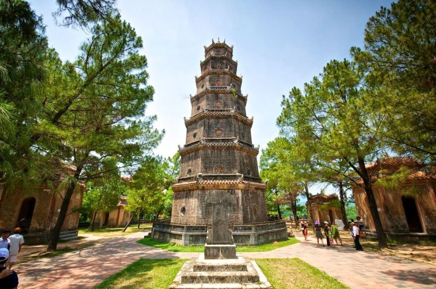 Hue Sightseeings Royal Tombs , Citadel with Private Driver - Who should book this Hue tour?