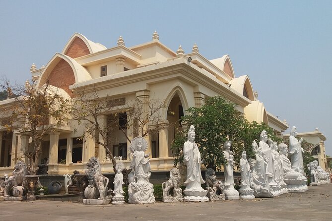 Hue to Hoi An by Private Car via City of Ghost, Monkey Mountain - Why this transfer deserves a full day