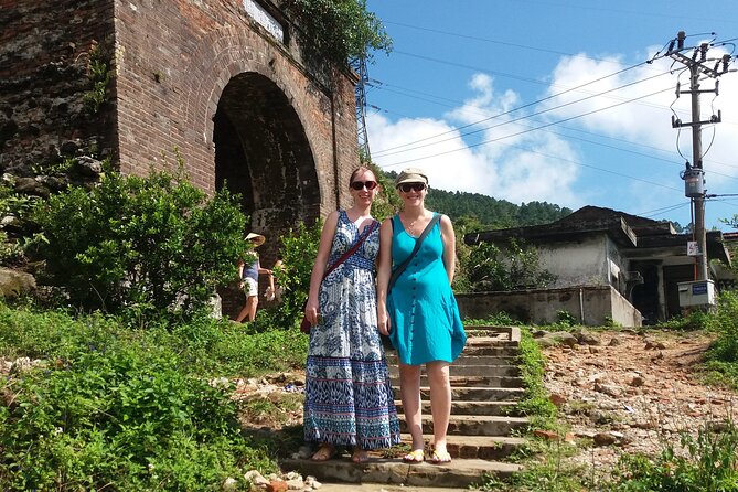 Hue to Hoi An by Private Car with Sightseeing Stops - A pause at Lang Co Beach