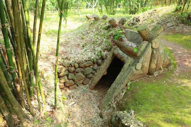 Hue To Phong Nha By Private Car & Minivan - Who Will Enjoy This Transfer Most?