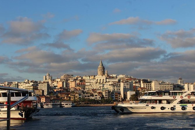 Istanbul Airport Transfer: New Airport IST to Istanbul in Luxury Van - A 45-minute ride with no scheduled sightseeing