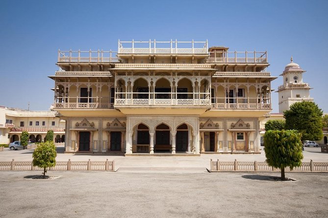Jaipur Sightseeing & Shopping Tour by Private Car with Guide - Key points at a glance