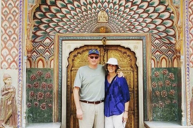 Jaipur Sightseeing & Shopping Tour by Private Car with Guide - Jal Mahal and the best quick view