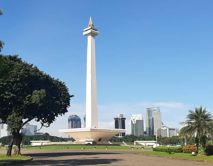 Jakarta: Private Car Charter with Professional Driver - What the private vehicle adds
