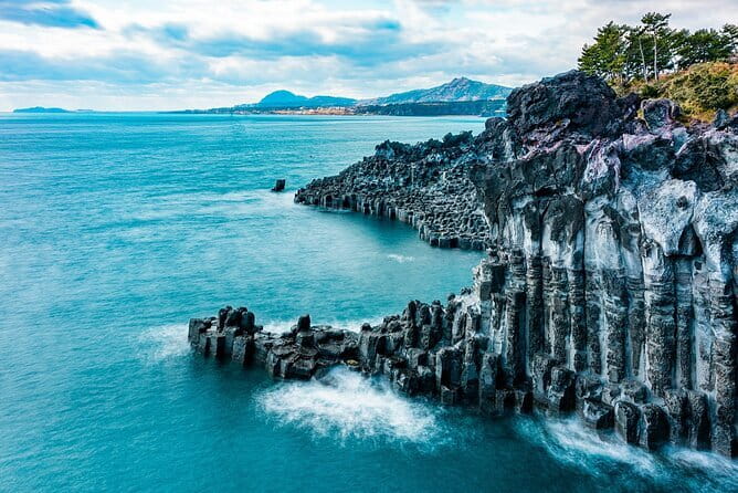 Jeju Customized Private Car Tour - Southern Jeju: lava cliffs, waterfalls, and a temple