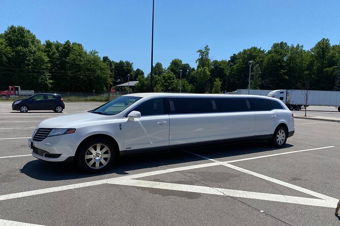 JFK AIRPORT LIMO | JFK To Manhattan Transfer With a Stretch Limo - From JFK arrival hall to Manhattan hotel