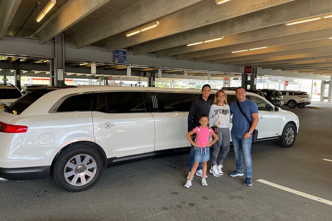 JFK Airport Limo Pick-up With Extra One Hour NYC Limo Sightseeing Tour - The ride from Queens toward Manhattan