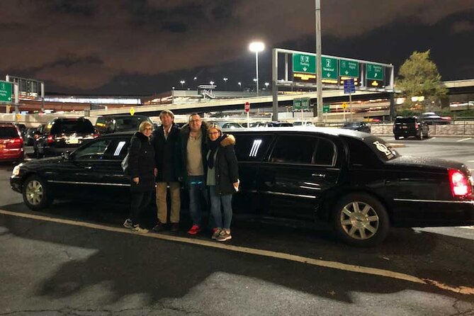 JFK Airport Limo Pick-up With Extra One Hour NYC Limo Sightseeing Tour - Is $799 good value for your group?
