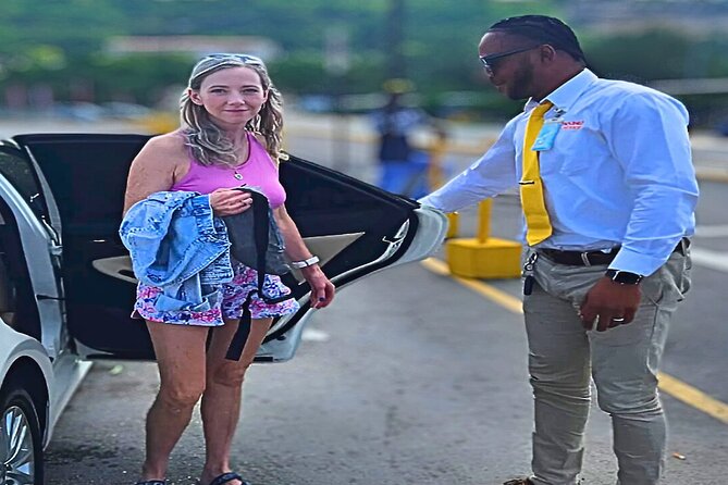 Kingston Airport Private Car to all hotels islandwide 1-3 pax - Why a private Kingston airport ride can make sense