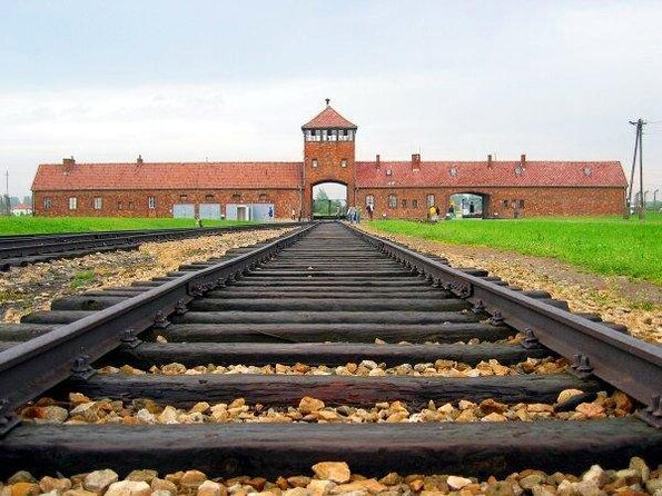 Krakow & Auschwitz day tour from Warsaw by private car with Lunch - Key points to know before booking