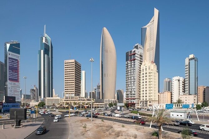 Kuwait City Full Day Luxury Car with Local Driver Rental - Who will get the most from this experience