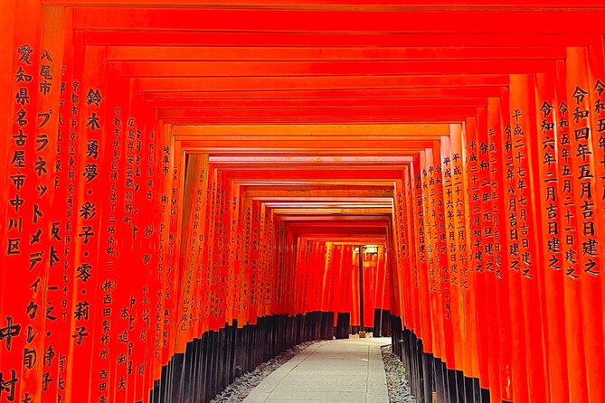 Kyoto Highlights Private Car Day Tour with English Speaking Guide - Arashiyama Bamboo Forest: start among the tall green stalks