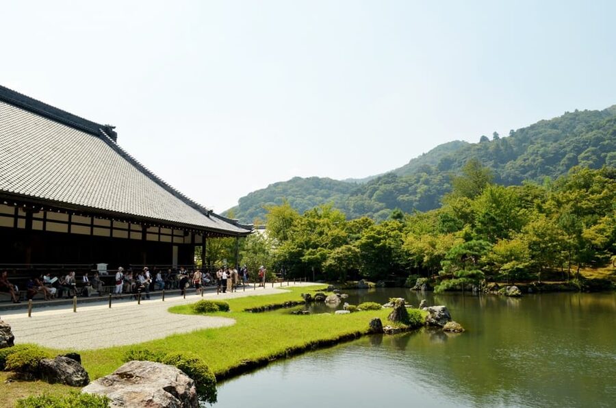 Kyoto: Immersive Arashiyama & Fushimi Inari by Private Car - Why a private car makes sense for this Kyoto route
