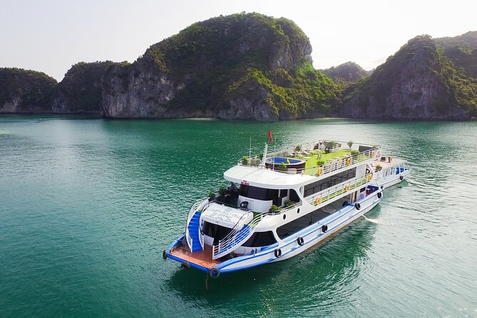 La Casta Cruise - Luxury Day Tour in Halong Bay (Expressway- Limousine) - Kayaking or bamboo boating near Luon Cave