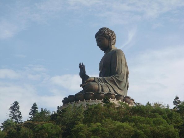Lantau Island Tian Tan Big Buddha Excursion with Mercedes Benz - Key points to know before booking