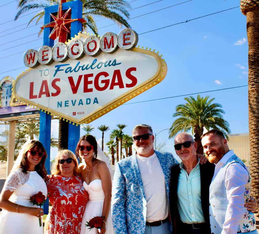 Las Vegas Strip Limo Tour with Champagne and Photos - The photographer option and the digital images