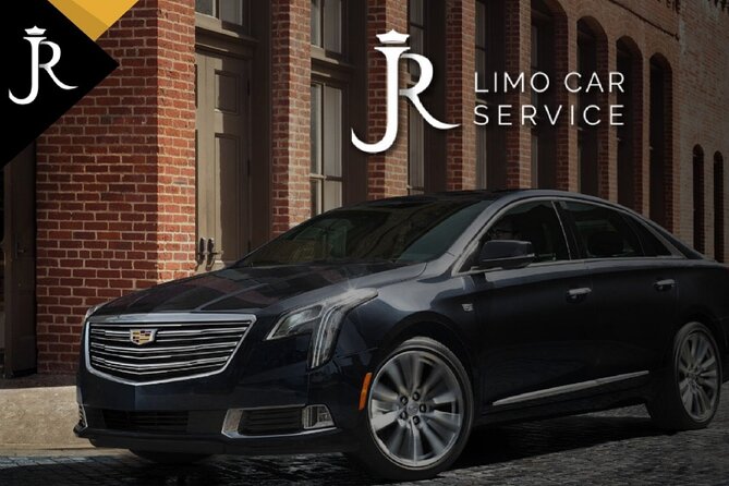 Limo Private Transfer Logan International Airport to Boston - Inside the Car: Wi-Fi, Water, and a Short Ride