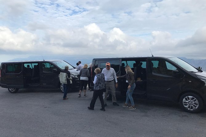Limo service with English speaking driver - Why an English-speaking driver helps