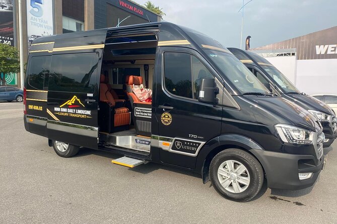 Limousine Bus from Hanoi to Ninh Binh/Tam Coc - Pickup from Hanoi Old Quarter
