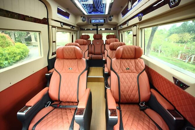 Limousine Bus from Hanoi to Ninh Binh/Tam Coc - The Dcar X Plus interior and seat comfort