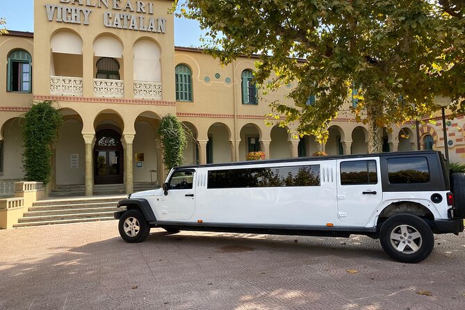 Limousine & nightclub Barcelona - VIP entry at one of 14 clubs
