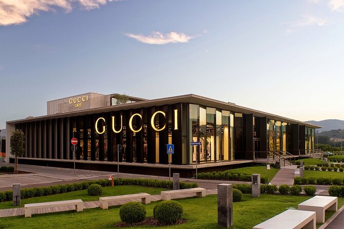 Limousine Service from Florence The Mall Outlet private driver - What a seven-hour outing looks like