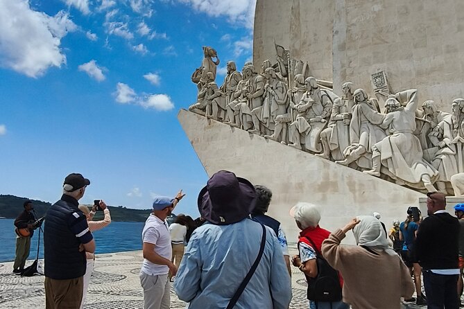 Lisbon 6h City Tour with Pedro (with private car service) - A short refreshment pause, with an important rule