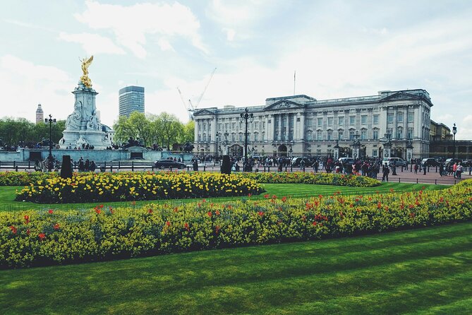 London 4 Hour Private Car Tour Hotel Pick Up and Drop Off - Tower Bridge and the Tower of London change the mood