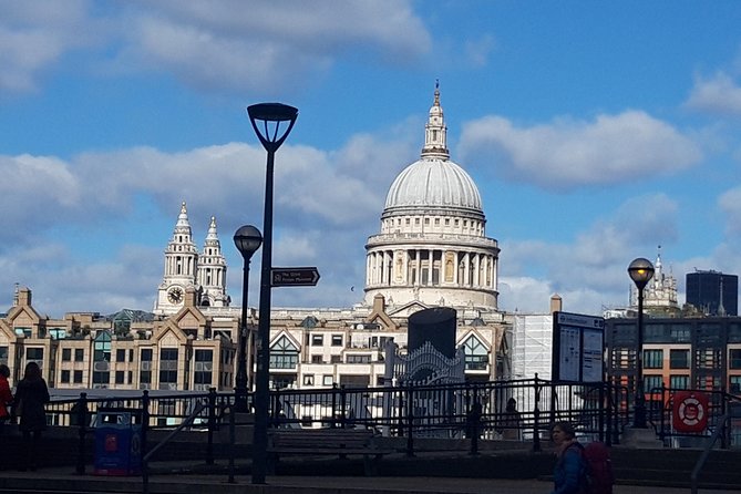 London Private Chauffeur Half-Day or Full-Day Vehicle Rental - Oxford, Bath, the Cotswolds, and other longer routes