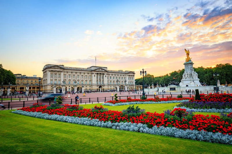 London: Private Full Day Tour with Driver Guide - Key points at a glance