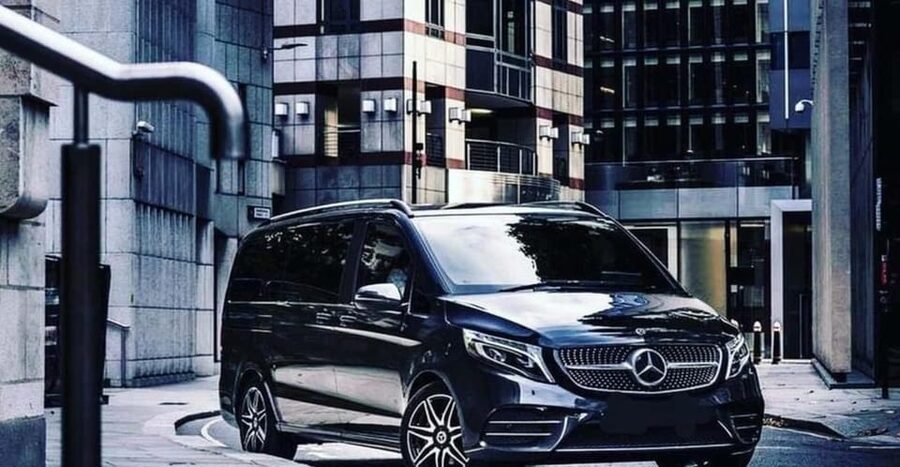 London: Private Self Guided Tour with a Chauffeur - How this private London hire works