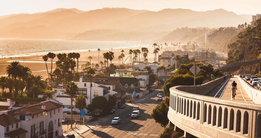 Los Angles: Private Customized Day Tour with Driver - Is $466 good value for up to three people?