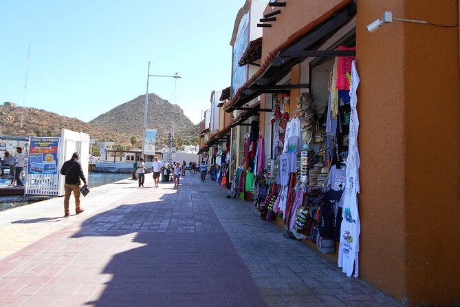 Los Cabos Private Chauffeur Service - Beer, water, and what is not included