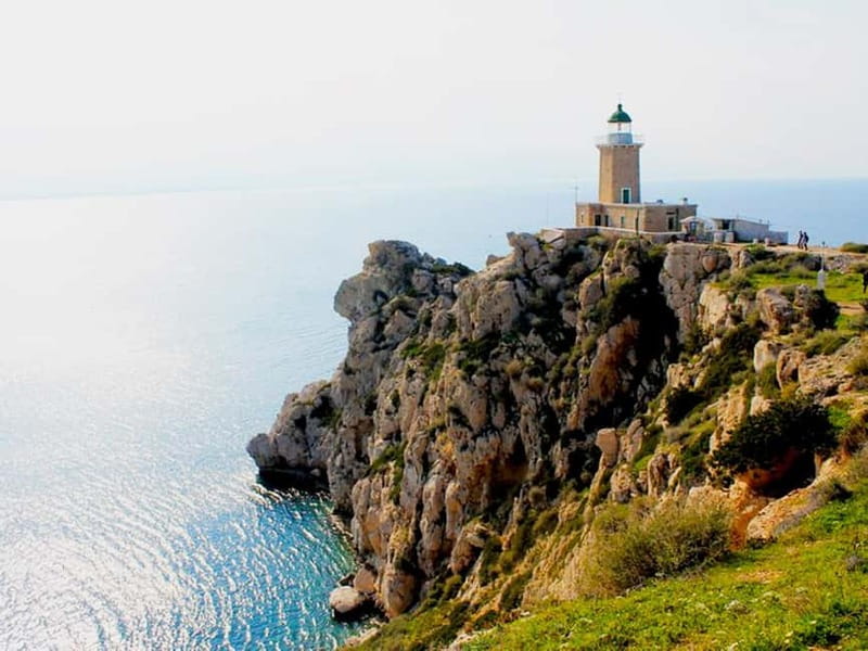 Loutraki & Lake Vouliagmeni: Half Day Experience with Driver - What to bring and how to prepare