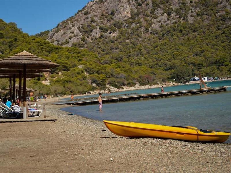 Loutraki & Lake Vouliagmeni: Half Day Experience with Driver - Saint Patapios Monastery and the cave shrine
