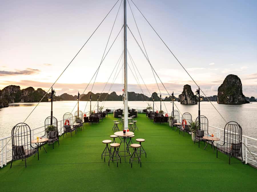 Luxury 6-Star Azura Cruise Halong Bay, Free Hanoi Limousine - Day 1: Lunch, limestone islands, and Ao Ech Lagoon