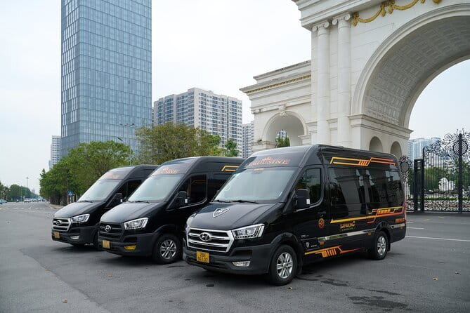 Luxury Bus Limousine Hanoi to Sapa and Sapa to Hanoi - A six-hour road ride with a proper seat