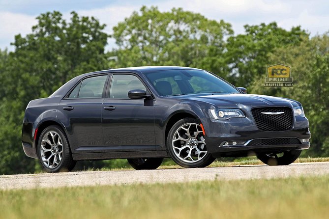 Luxury Chauffeur Car Melbourne Airport To CBD or city to airport - Airport arrival and city departure planning