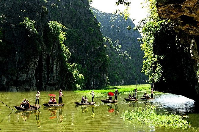 Luxury Hoa Lu - Tam Coc 1 Day Tour From Hanoi - By Limousine & Small Group - A Vietnamese buffet at 11:45
