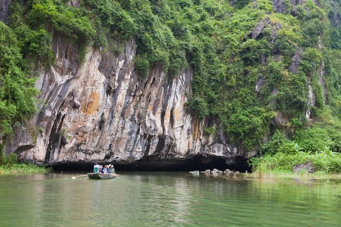 Luxury Hoa Lu Tam Coc Mua Cave 1 Day With Limousine Bus And Lunch - What is included and what you still need