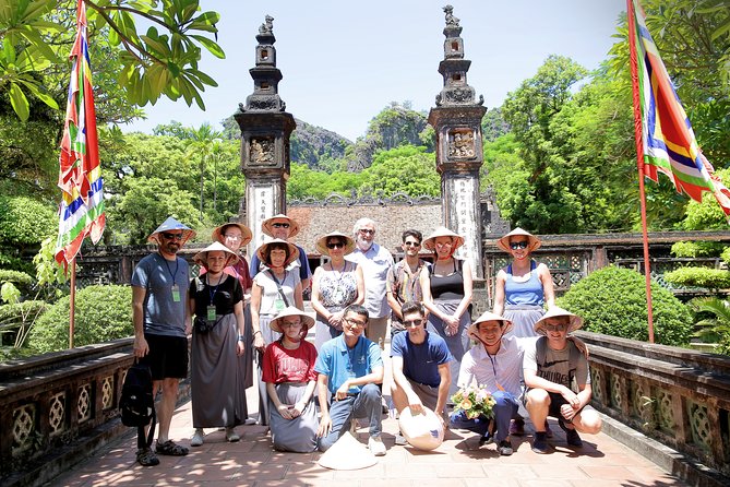 Luxury Hoa Lu - Trang An 1 Day Tour From Hanoi - By Limousine & Small Group - Trang An by boat, through caves and cliffs