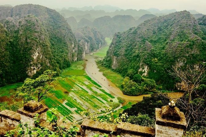 Luxury Hoa Lu - Trang An - Mua Cave 1 Day Tour - By Limousine & Small Group - Why this Ninh Binh day trip works from Hanoi