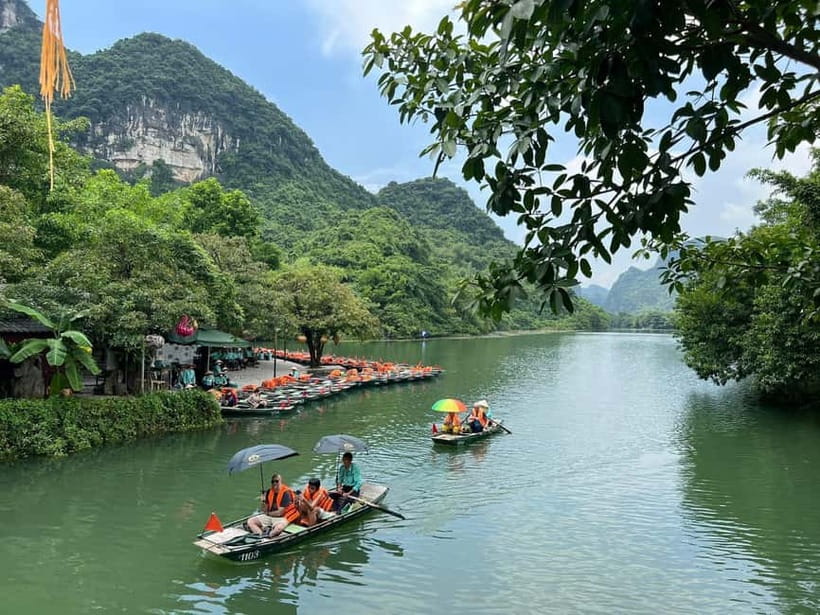Luxury Limousine Tour: Hoa Lu, Trang An/Tam Coc & Mua Cave - Why this Ninh Binh day trip works