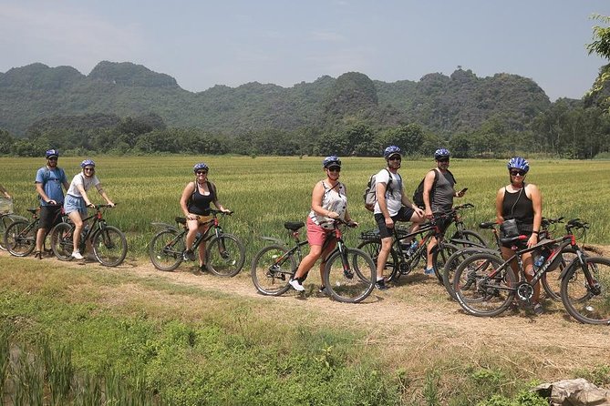 Luxury Limousine Trang An-Mua Cave - Bich Dong max 6-8 pax/ group - Cycling through villages and rice fields