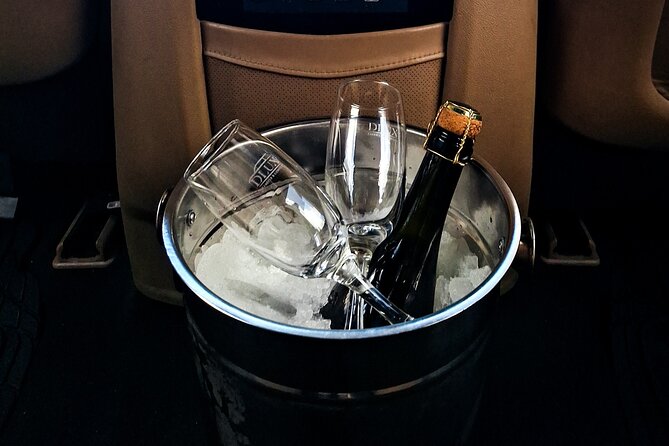 Luxury one way Cancun transfer from Cancun airport - What happens after you collect your luggage