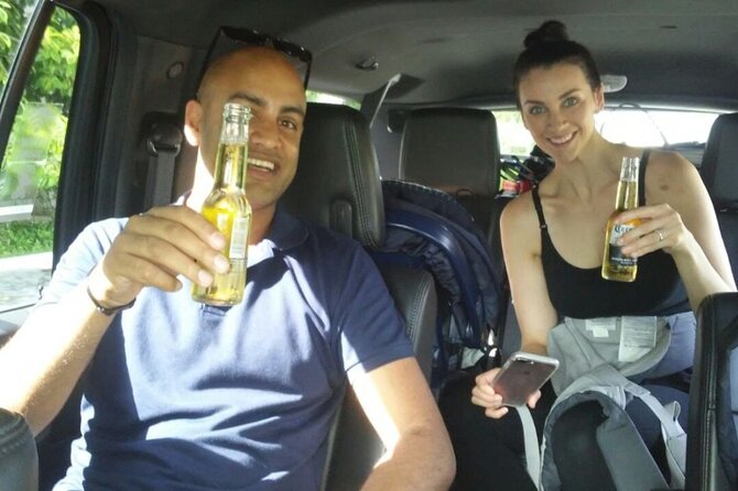 Luxury SUV arrivals from Cancun Airport one way - Why a private Cancun airport transfer can be worth it