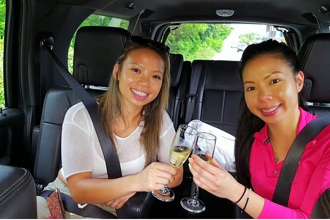 Luxury SUV arrivals from Cancun Airport one way - Families, car seats, and group size