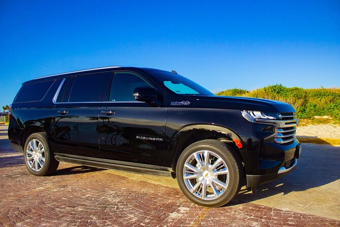 Luxury Suv Departures from Cancun Hotel Zone to Airport - A straight ride from the Hotel Zone to Cancun Airport