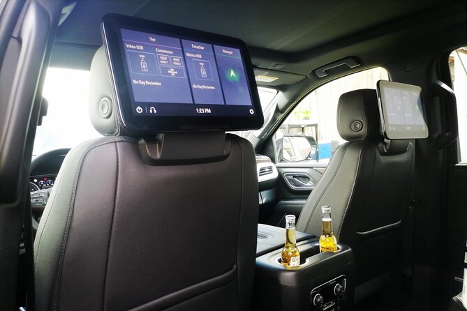 Luxury Suv from Cancun One Way International Airport - A private Cancun airport ride without the taxi scramble