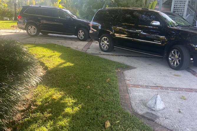 Luxury SUV Transfer from Airport, cruise port, Celebration Key - Should you book this Grand Bahama transfer?